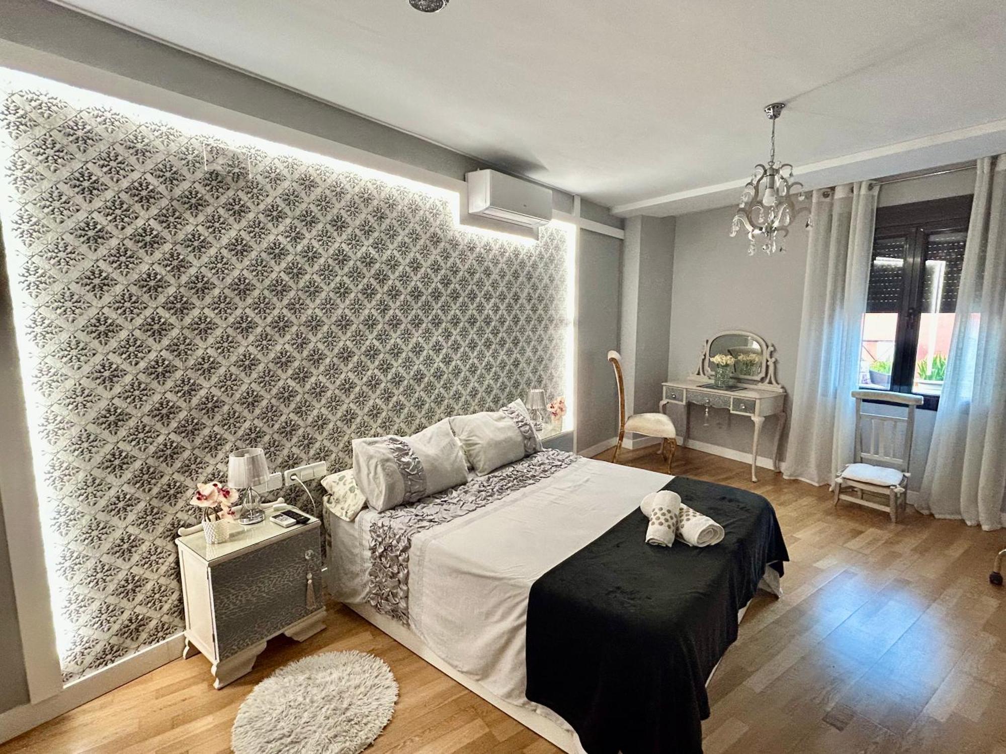 VIP ROOMS Toledo - PARKING GRATIS - 2 HABITACIONES Exterior foto