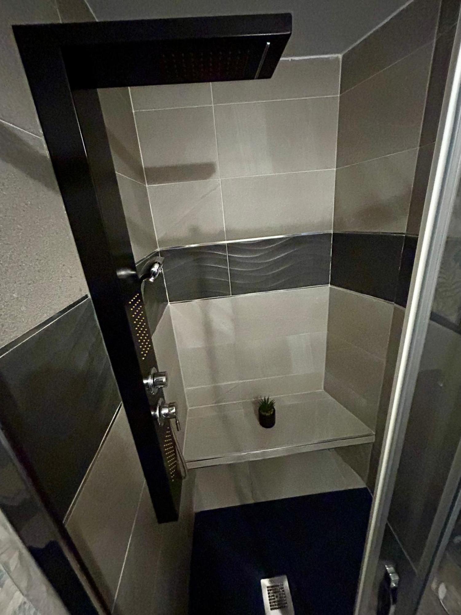 VIP ROOMS Toledo - PARKING GRATIS - 2 HABITACIONES Exterior foto
